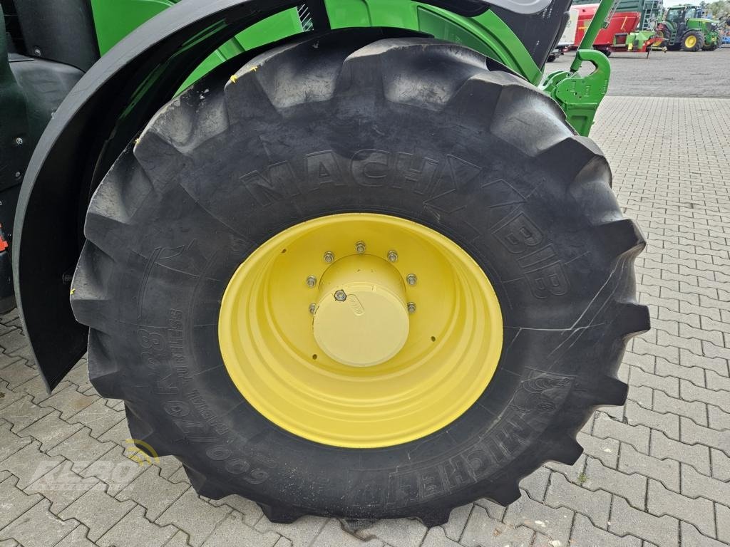 Traktor типа John Deere 6R195 TRAKTOR, Gebrauchtmaschine в Albersdorf (Фотография 20)