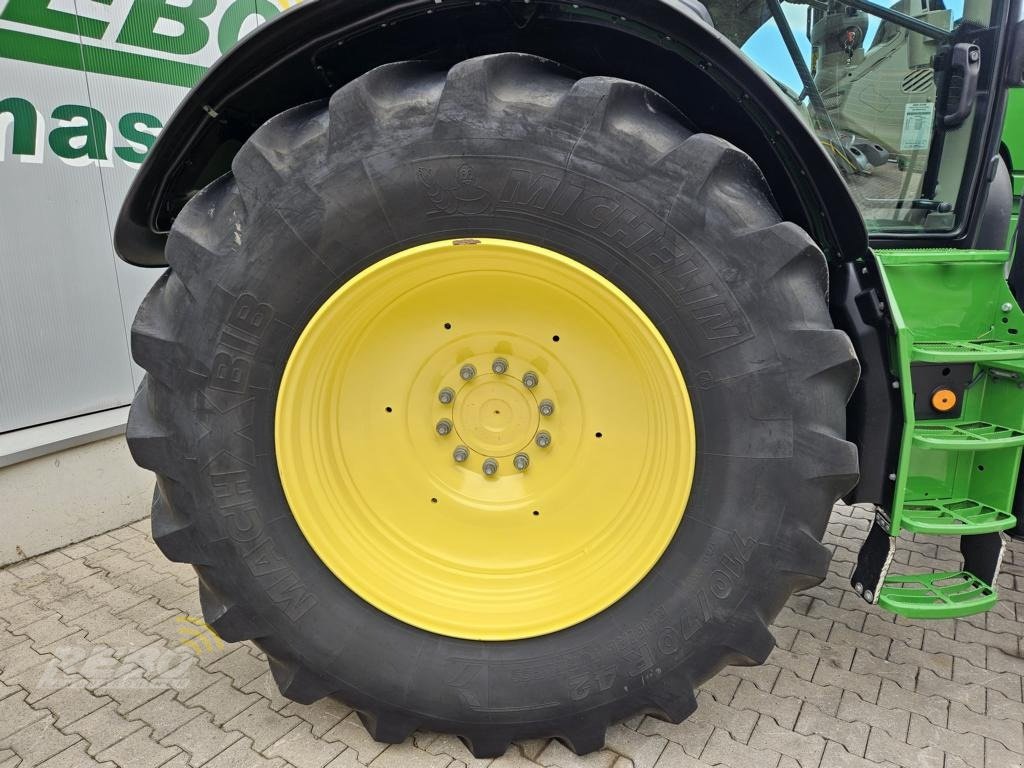 Traktor типа John Deere 6R195 TRAKTOR, Gebrauchtmaschine в Albersdorf (Фотография 22)