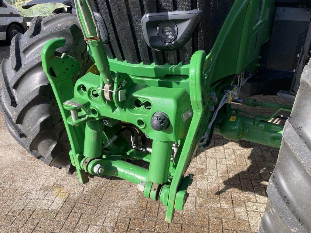 Traktor tipa John Deere 6R195 TRAKTOR, Gebrauchtmaschine u Bordelum (Slika 8)