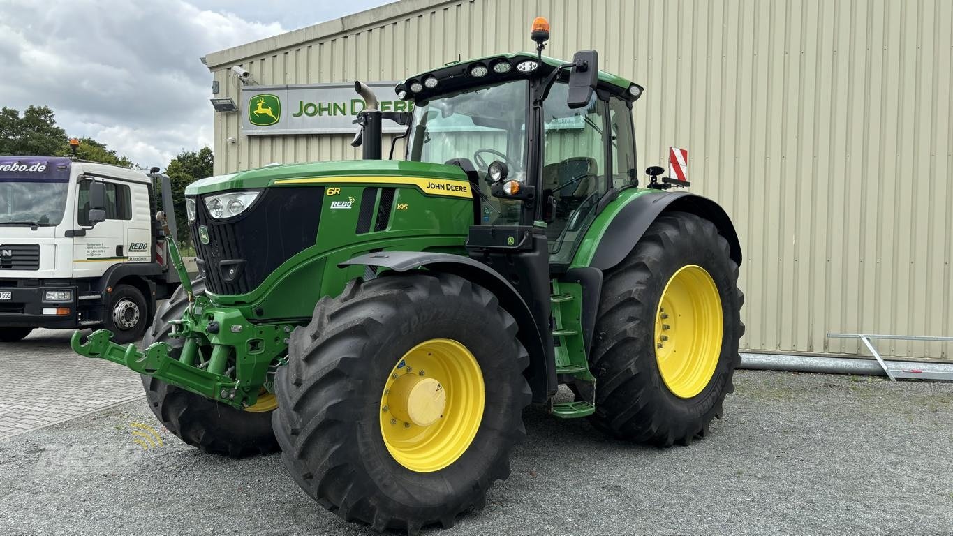 Traktor типа John Deere 6R195 TRAKTOR, Gebrauchtmaschine в Damme (Фотография 2)