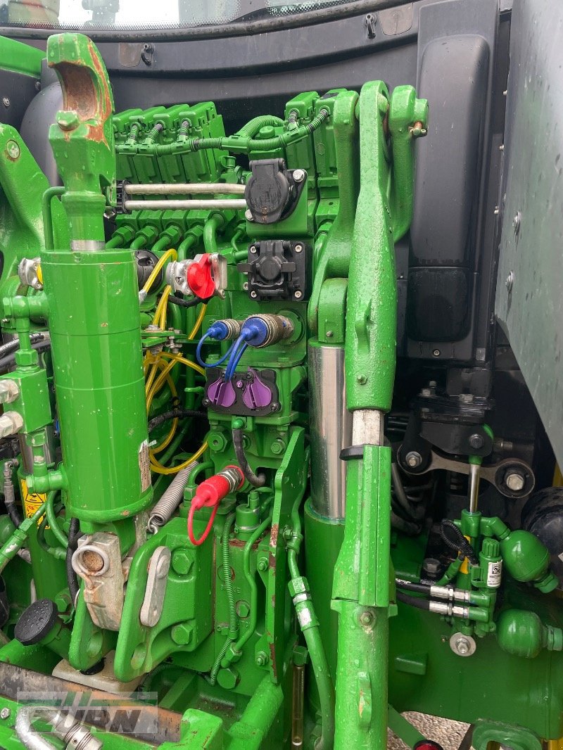 Traktor типа John Deere 6R195, Gebrauchtmaschine в Merklingen (Фотография 8)