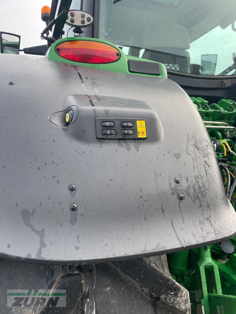 Traktor des Typs John Deere 6R195, Neumaschine in Merklingen (Bild 10)