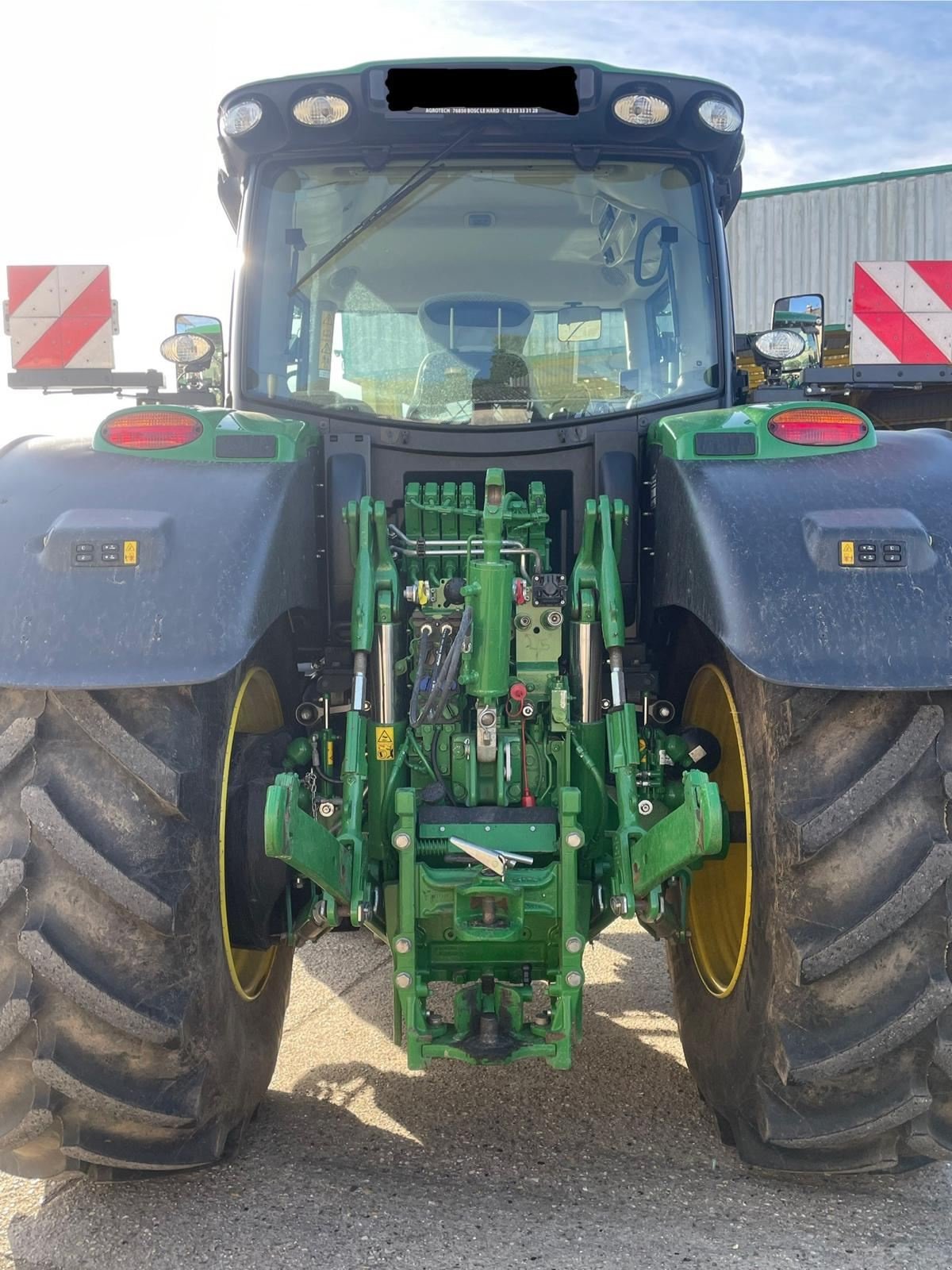 Traktor of the type John Deere 6R195, Gebrauchtmaschine in BOSC LE HARD (Picture 7)