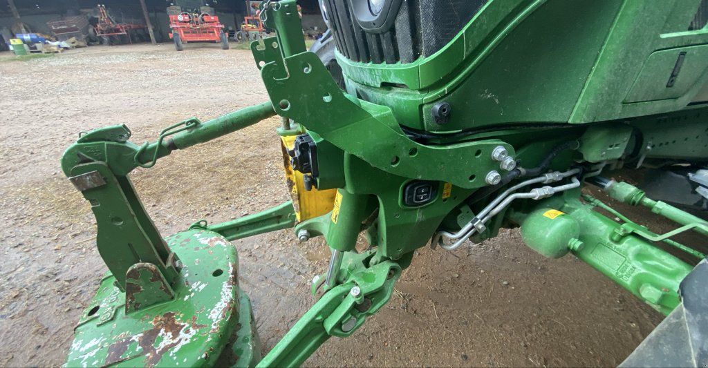 Traktor του τύπου John Deere 6R195, Gebrauchtmaschine σε MONTLUCON (Φωτογραφία 8)