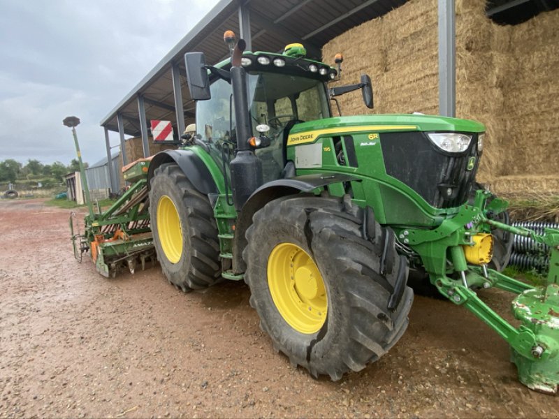 Traktor a típus John Deere 6R195, Gebrauchtmaschine ekkor: MONTLUCON (Kép 1)
