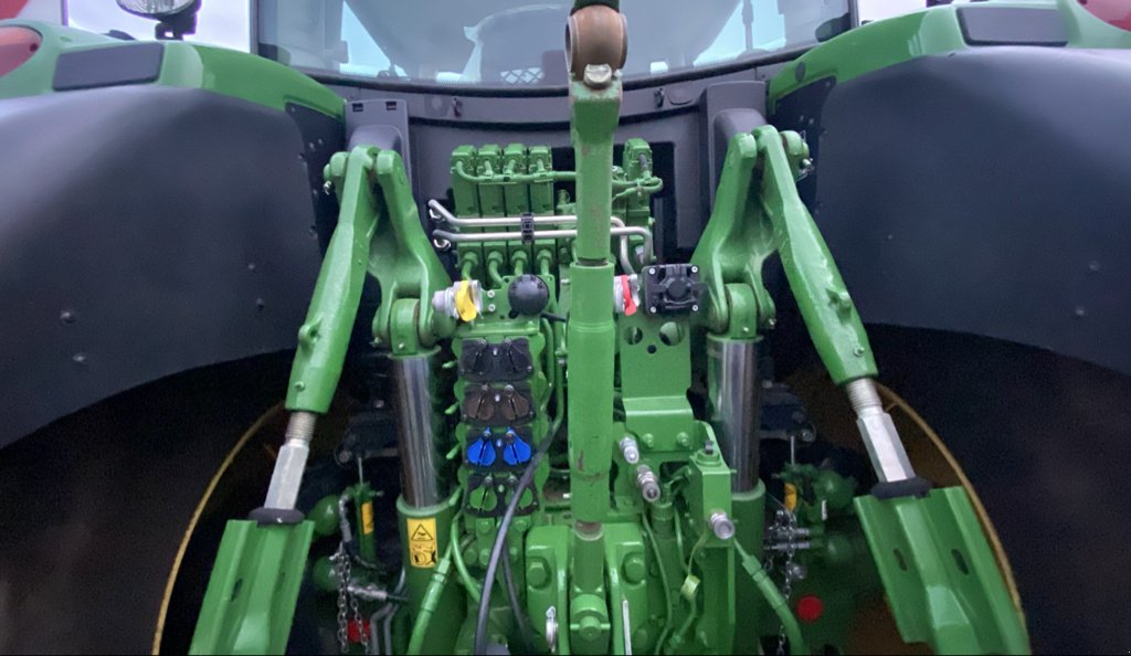 Traktor Türe ait John Deere 6R195, Gebrauchtmaschine içinde GUERET (resim 5)