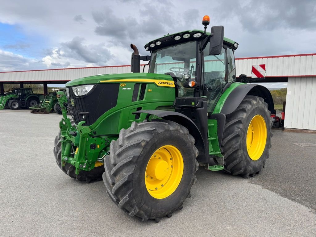 Traktor a típus John Deere 6R195, Gebrauchtmaschine ekkor: GUERET (Kép 1)
