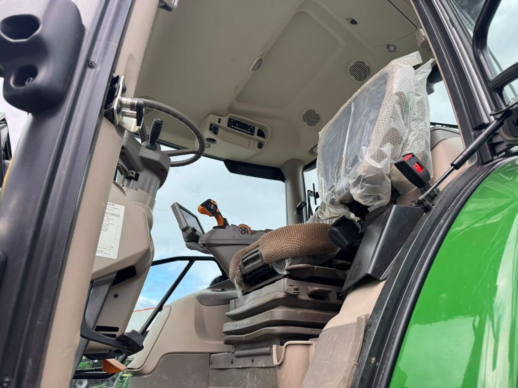 Traktor a típus John Deere 6R195, Gebrauchtmaschine ekkor: GUERET (Kép 8)