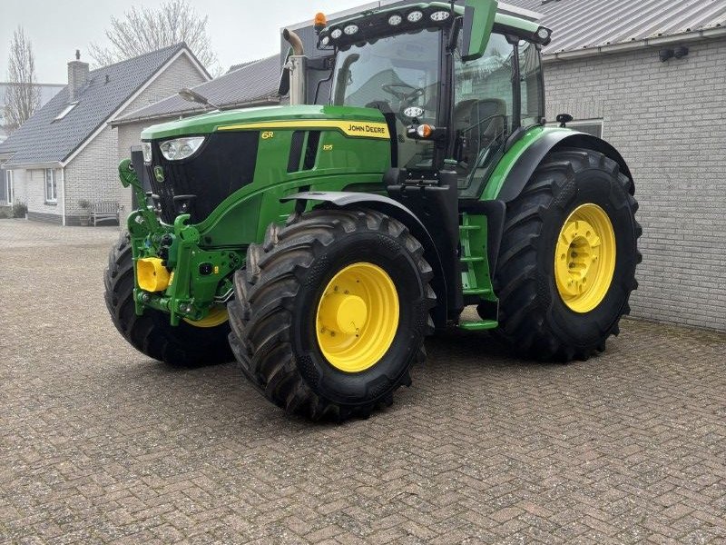 Traktor tipa John Deere 6R195, Gebrauchtmaschine u Staphorst