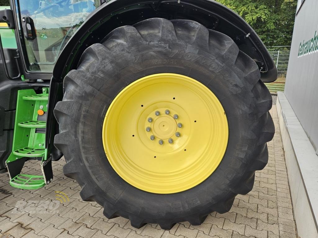 Traktor типа John Deere 6R195, Gebrauchtmaschine в Albersdorf (Фотография 15)