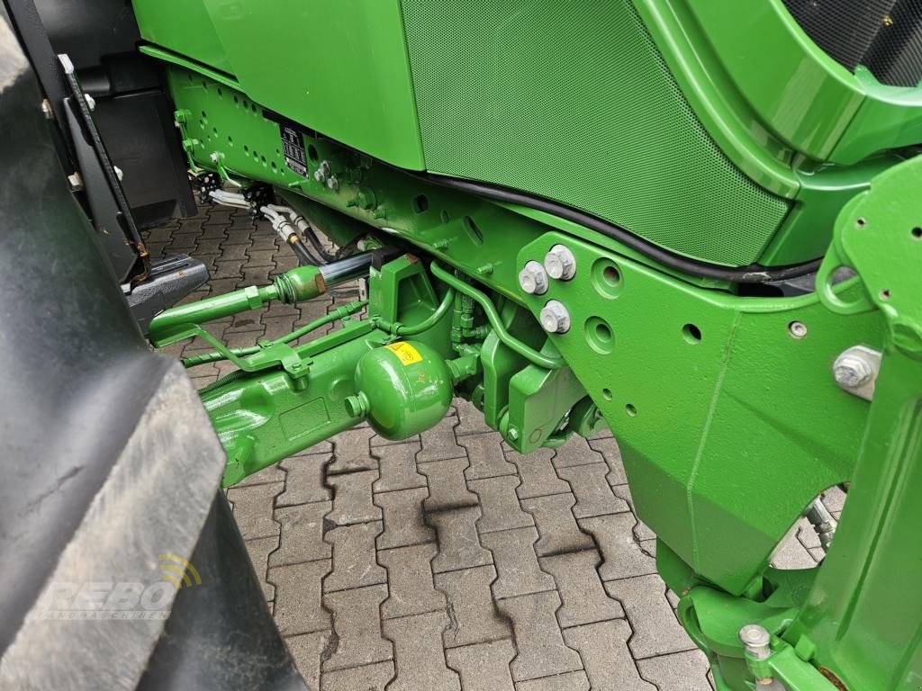 Traktor типа John Deere 6R195, Gebrauchtmaschine в Albersdorf (Фотография 19)