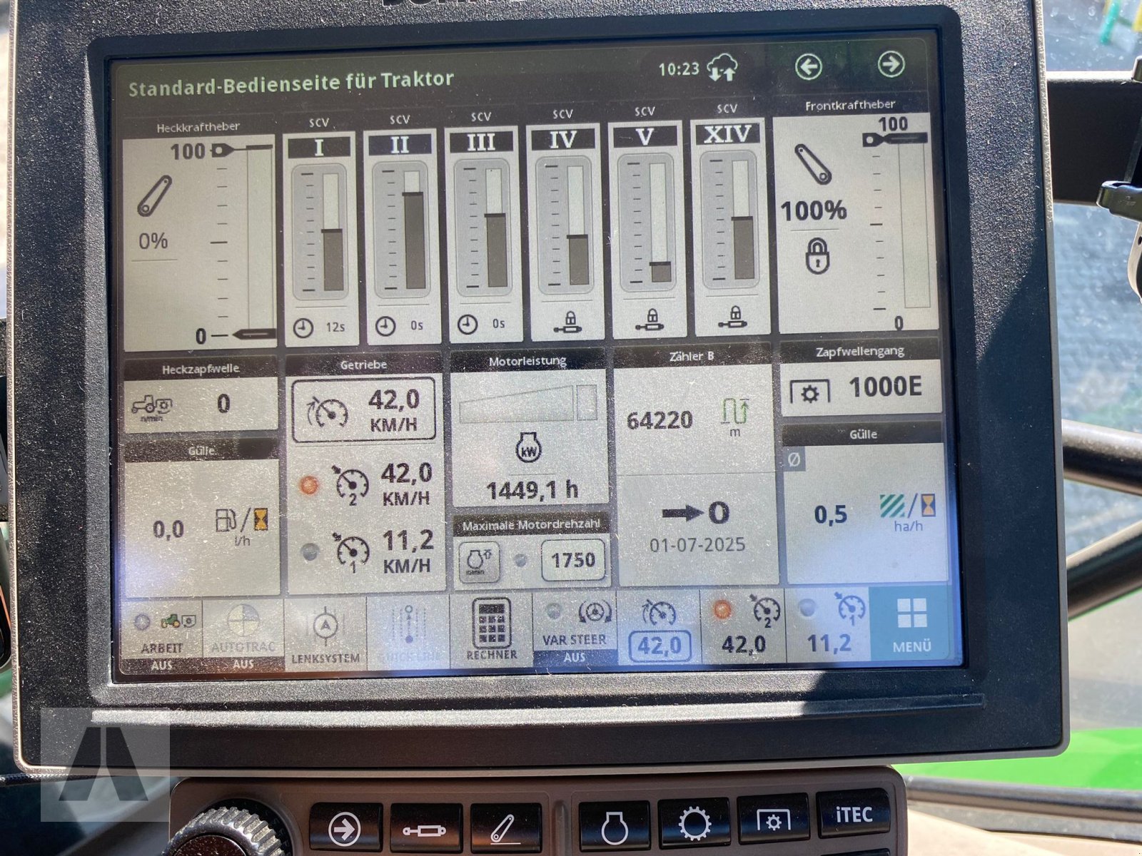 Traktor typu John Deere 6R215 6 R215, Gebrauchtmaschine v Regensburg (Obrázek 10)