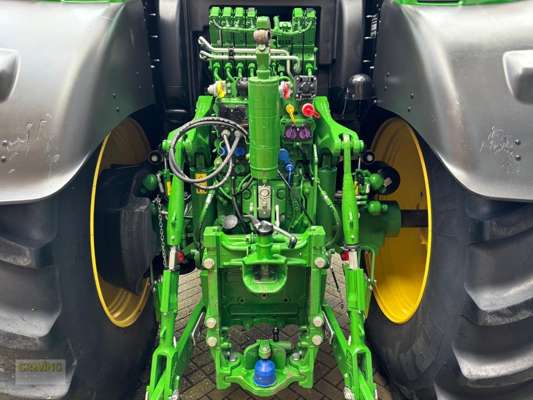 Traktor типа John Deere 6R215 *Garantieverlängerung*, Gebrauchtmaschine в Ahaus (Фотография 9)