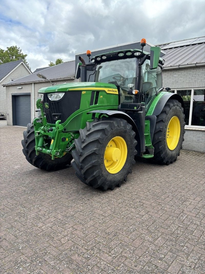 Traktor du type John Deere 6R215, Gebrauchtmaschine en Staphorst (Photo 1)