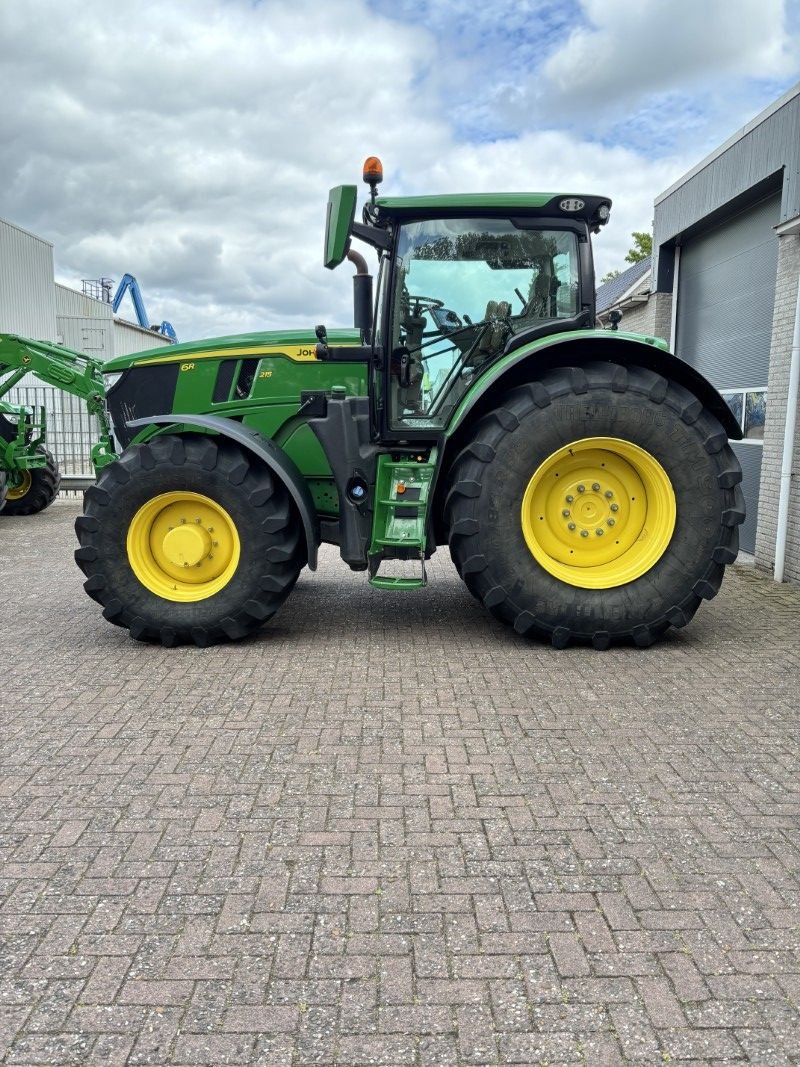 Traktor du type John Deere 6R215, Gebrauchtmaschine en Staphorst (Photo 2)