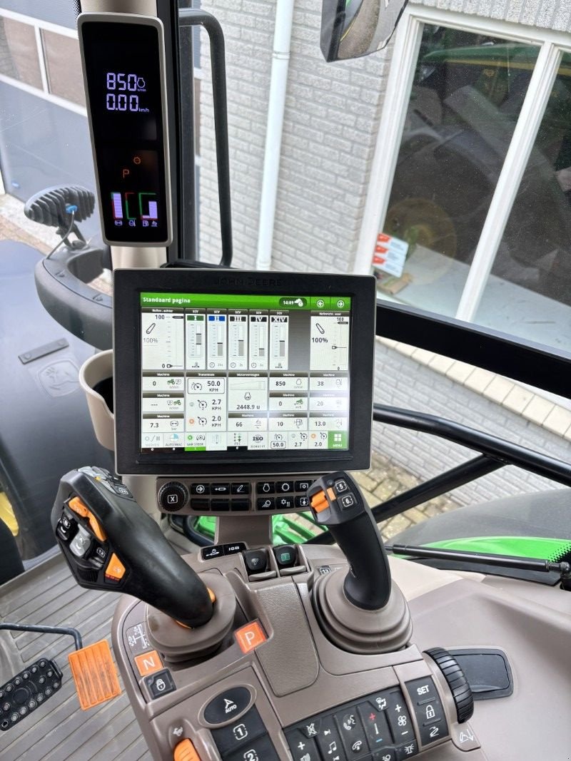 Traktor du type John Deere 6R215, Gebrauchtmaschine en Staphorst (Photo 9)