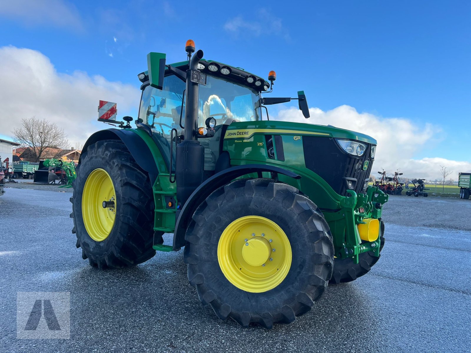 Traktor типа John Deere 6R215, Gebrauchtmaschine в Antdorf (Фотография 1)