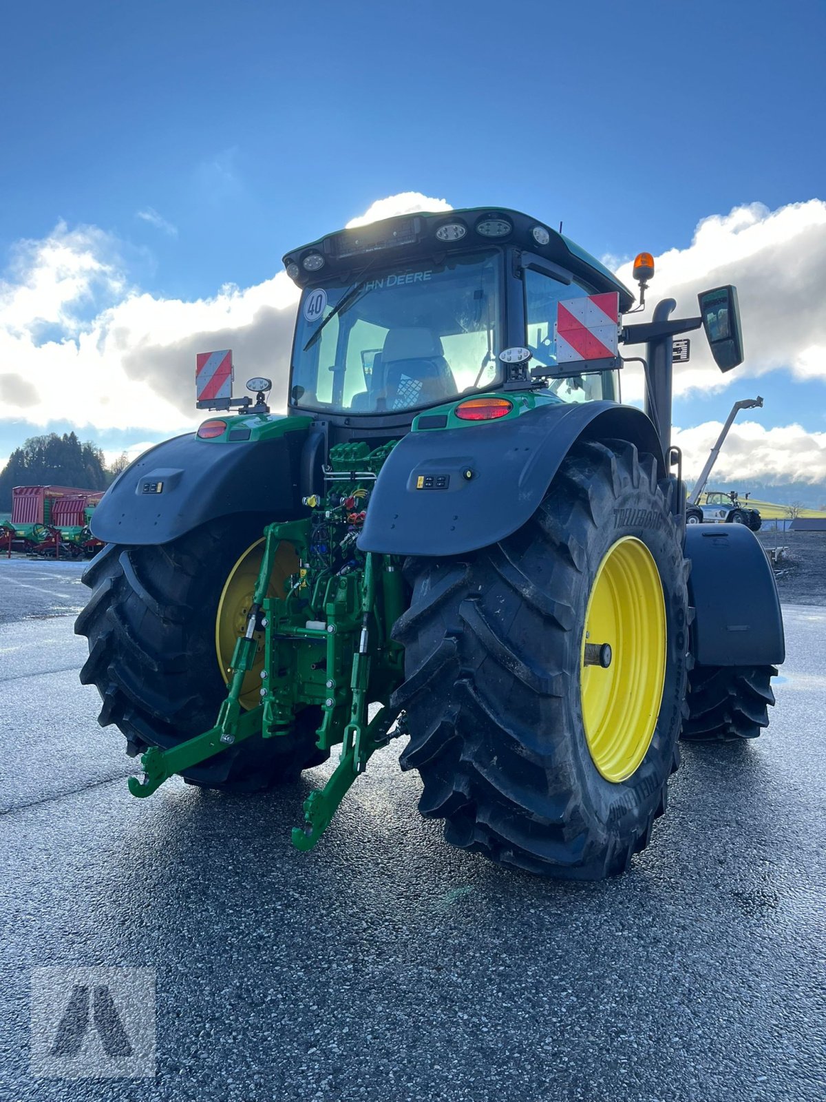 Traktor типа John Deere 6R215, Gebrauchtmaschine в Antdorf (Фотография 7)