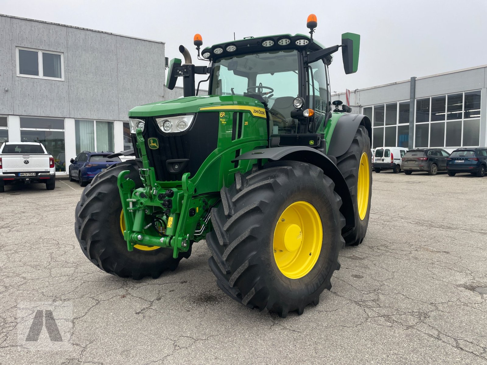 Traktor του τύπου John Deere 6R215, Gebrauchtmaschine σε Eggenfelden (Φωτογραφία 11)