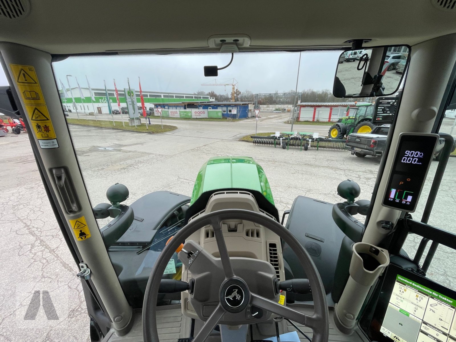 Traktor του τύπου John Deere 6R215, Gebrauchtmaschine σε Eggenfelden (Φωτογραφία 16)