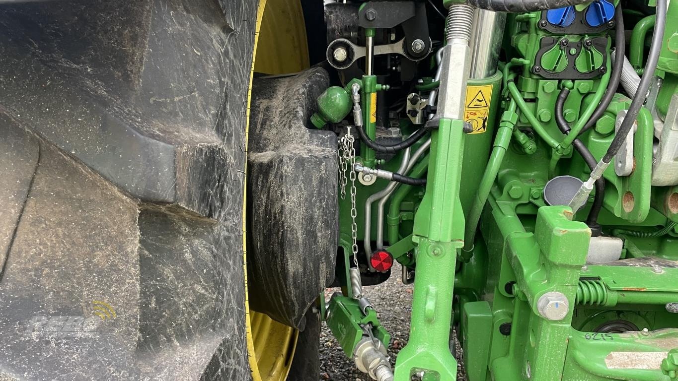 Traktor des Typs John Deere 6R215, Neumaschine in Damme (Bild 26)