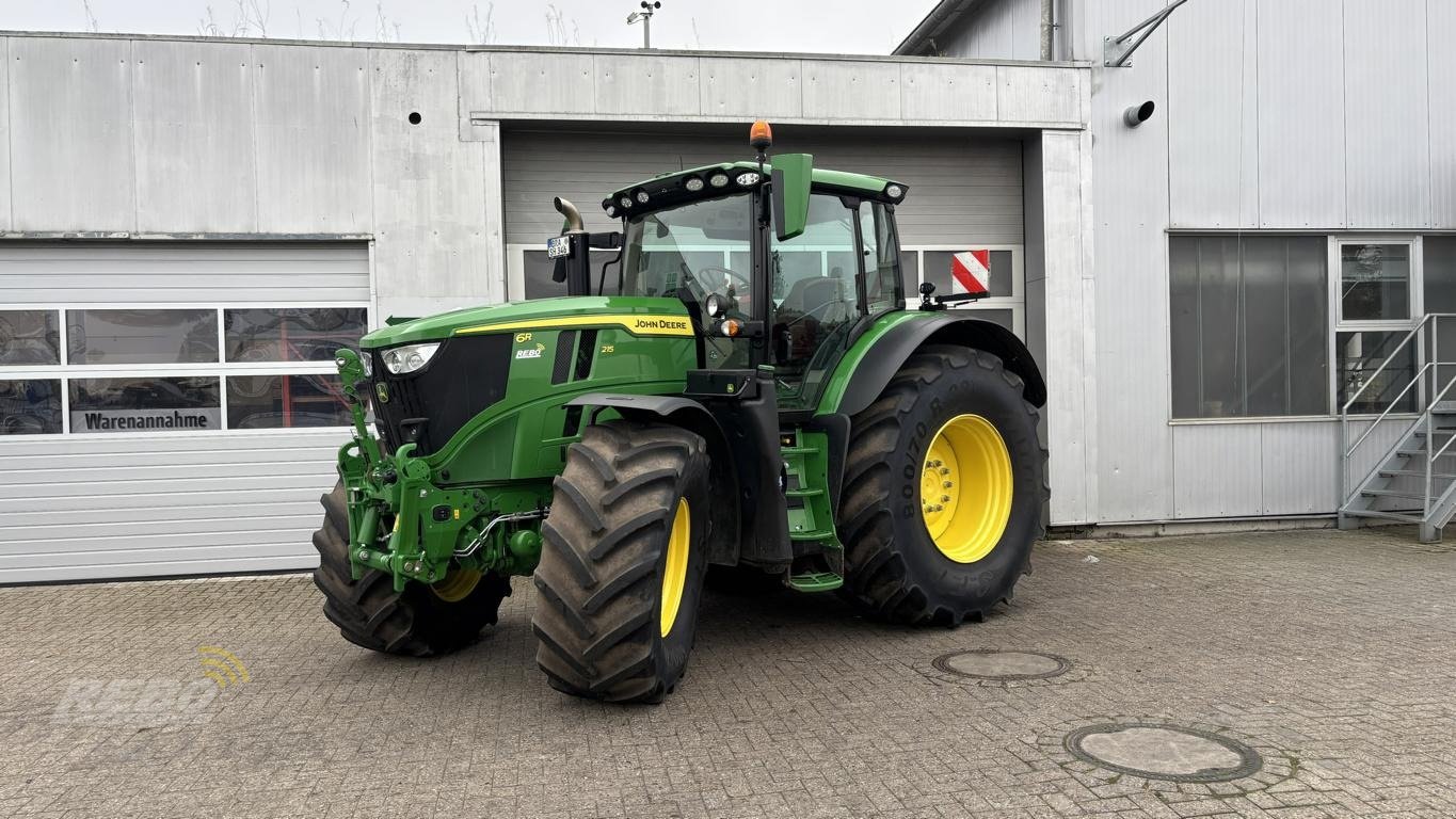 Traktor des Typs John Deere 6R215, Gebrauchtmaschine in Schwaförden (Bild 1)