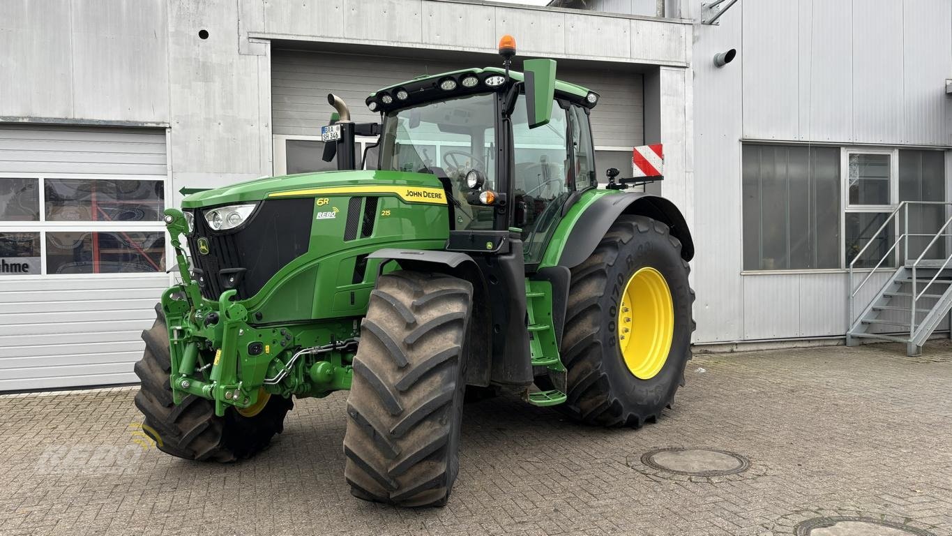 Traktor des Typs John Deere 6R215, Gebrauchtmaschine in Schwaförden (Bild 2)