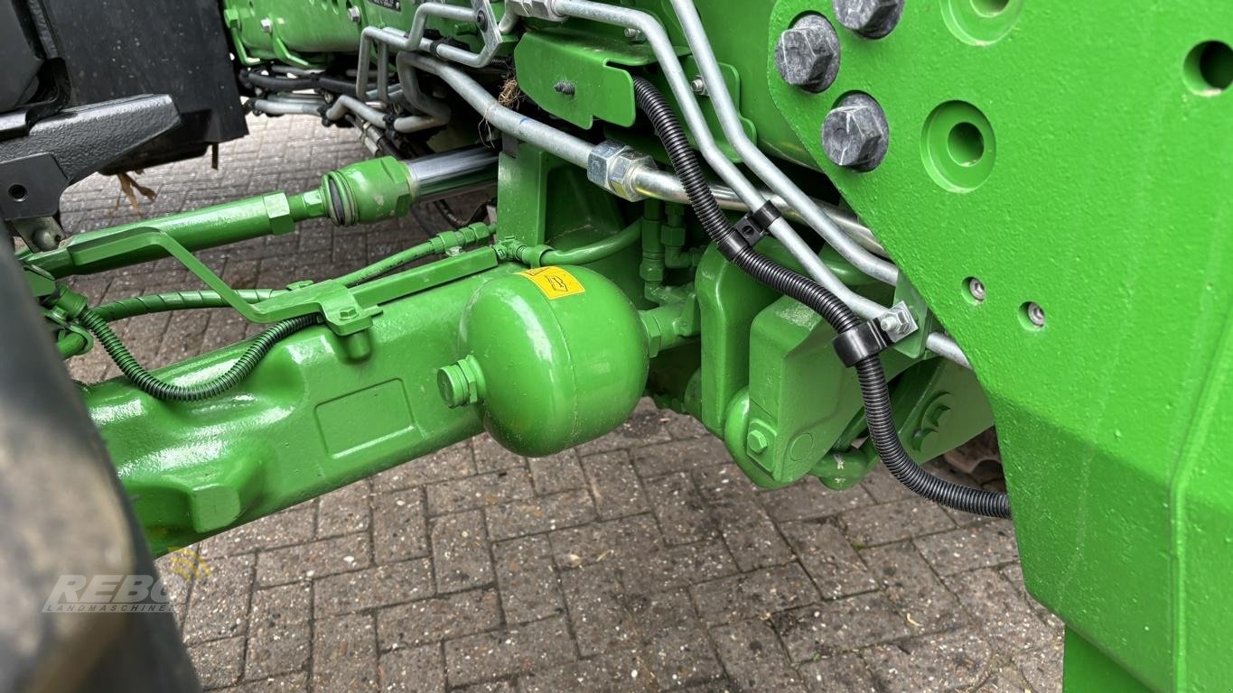 Traktor des Typs John Deere 6R215, Gebrauchtmaschine in Schwaförden (Bild 10)