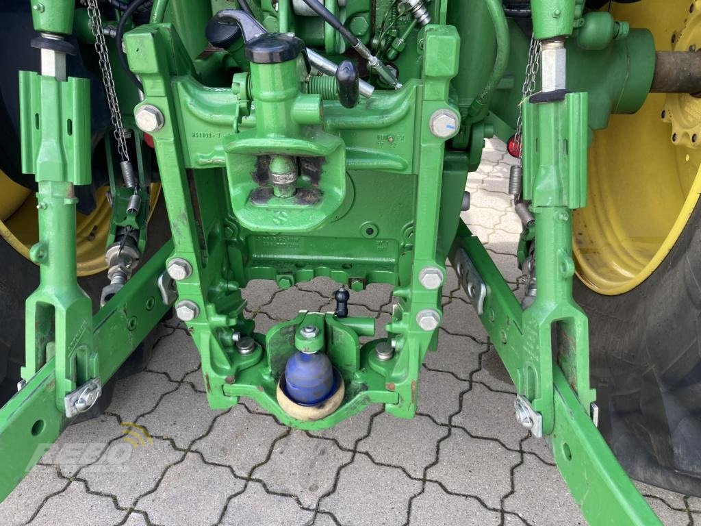 Traktor от тип John Deere 6R215, Gebrauchtmaschine в Lütjenburg (Снимка 17)
