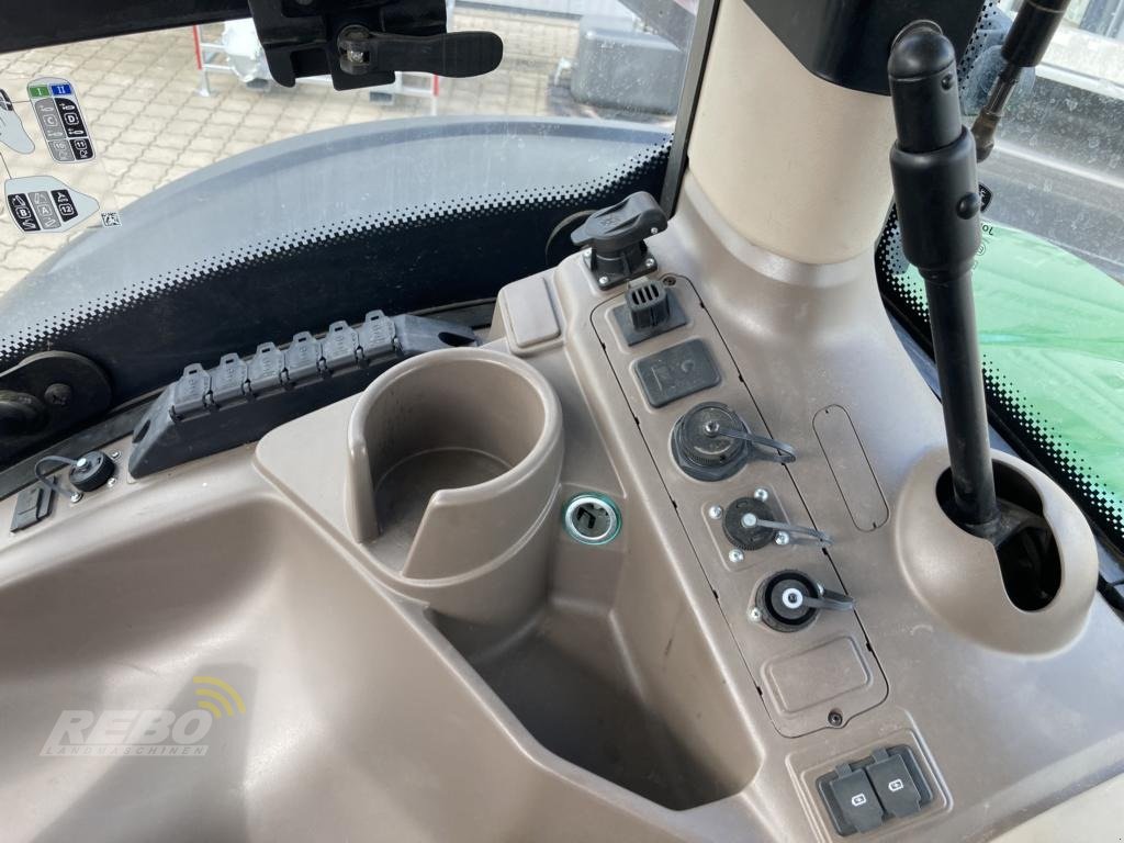 Traktor от тип John Deere 6R215, Gebrauchtmaschine в Lütjenburg (Снимка 23)