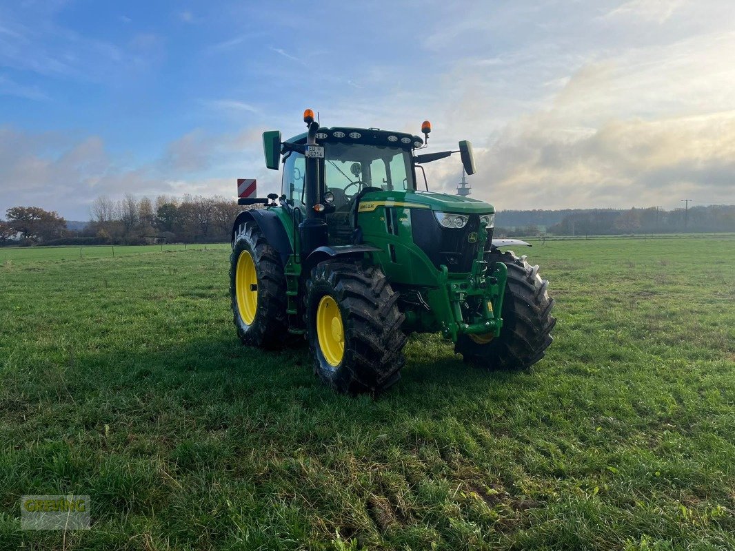Traktor des Typs John Deere 6R215, Gebrauchtmaschine in Ahaus (Bild 3)
