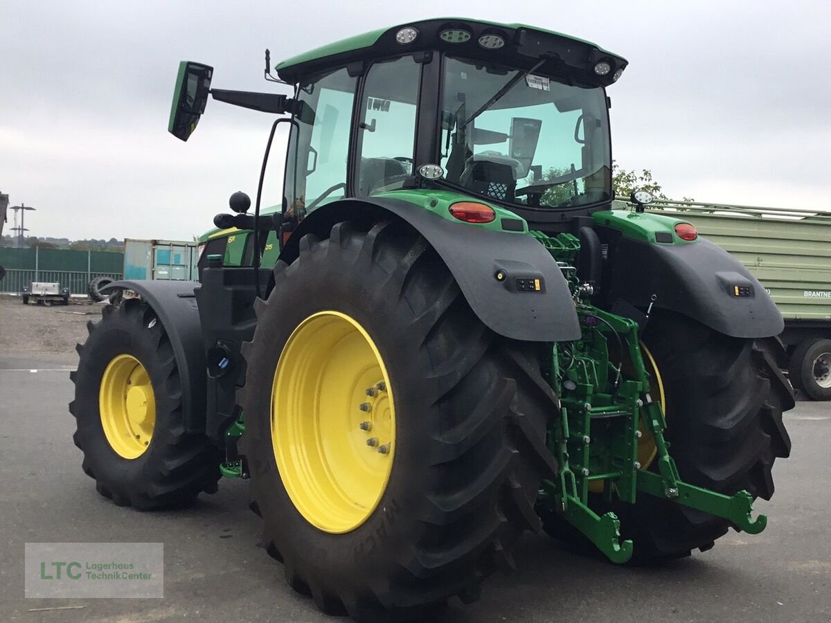 Traktor des Typs John Deere 6R215, Neumaschine in Korneuburg (Bild 4)