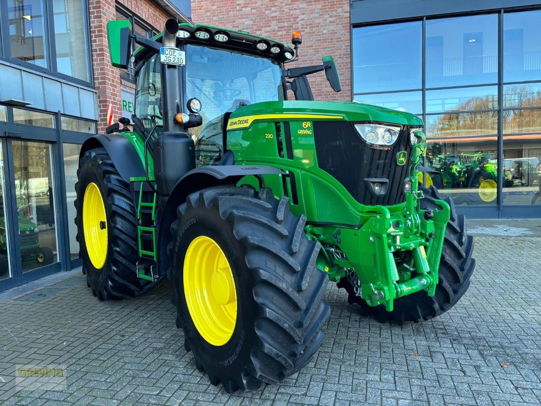 Traktor des Typs John Deere 6R230 *Garantieverlängerung*, Gebrauchtmaschine in Ahaus (Bild 4)