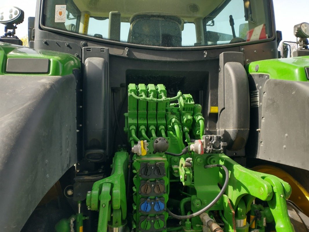Traktor du type John Deere 6R230, Gebrauchtmaschine en Plau am See / OT Klebe (Photo 10)