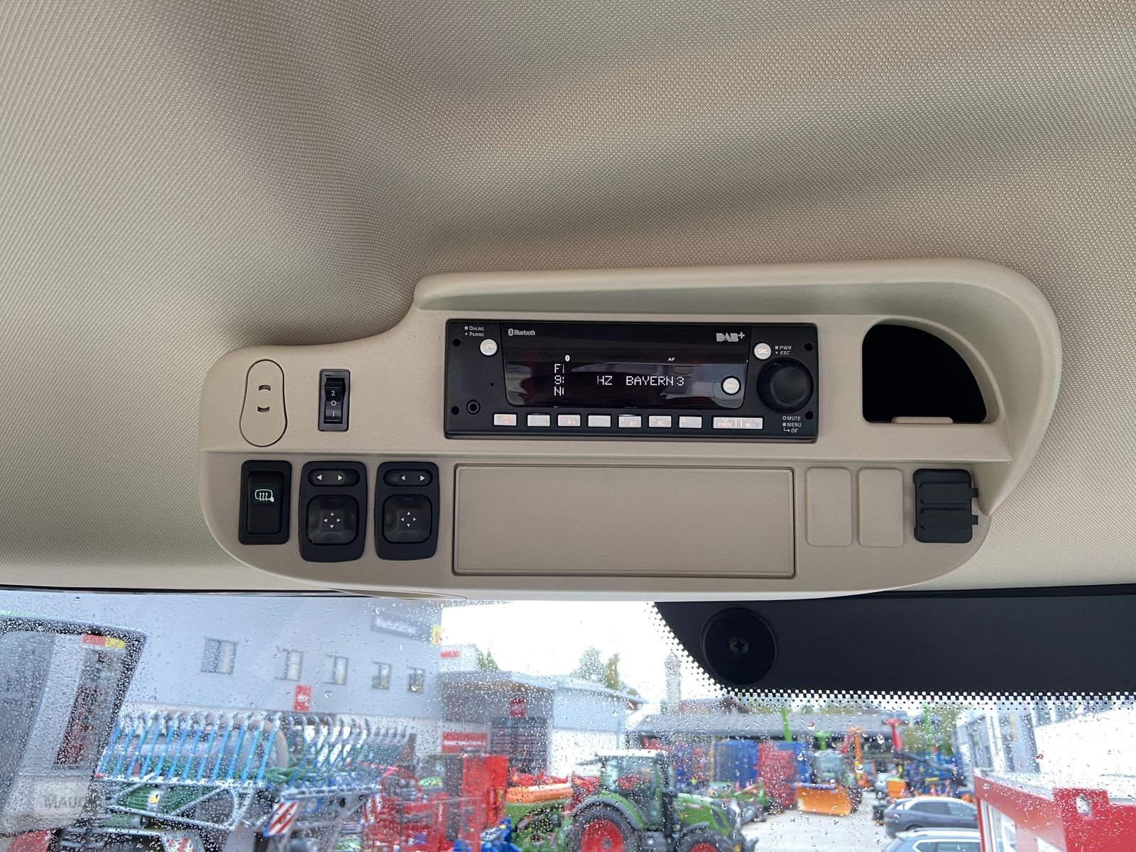 Traktor типа John Deere 6R250 AUTOPOWR, Gebrauchtmaschine в Burgkirchen (Фотография 15)