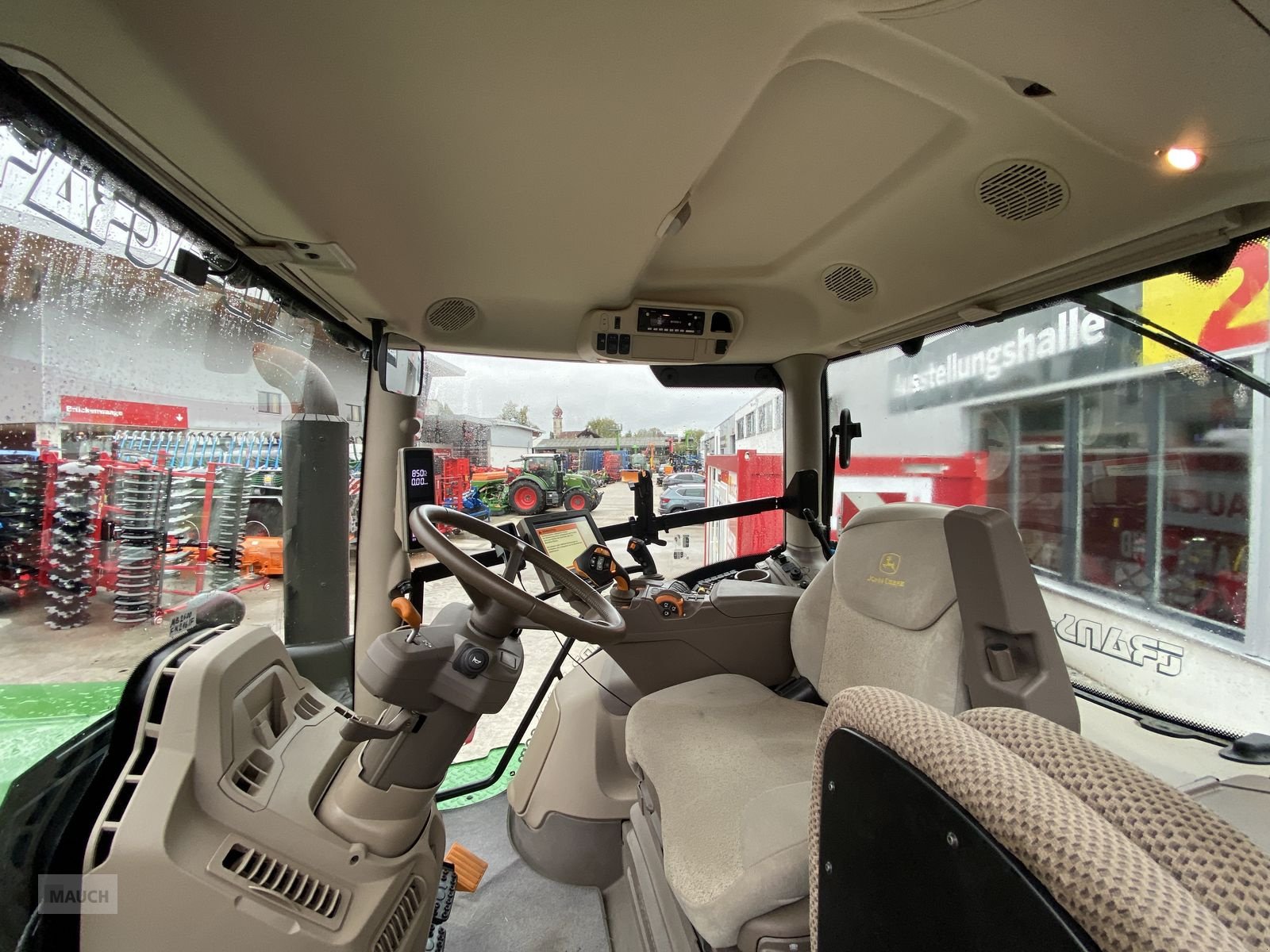 Traktor типа John Deere 6R250 AUTOPOWR, Gebrauchtmaschine в Burgkirchen (Фотография 11)