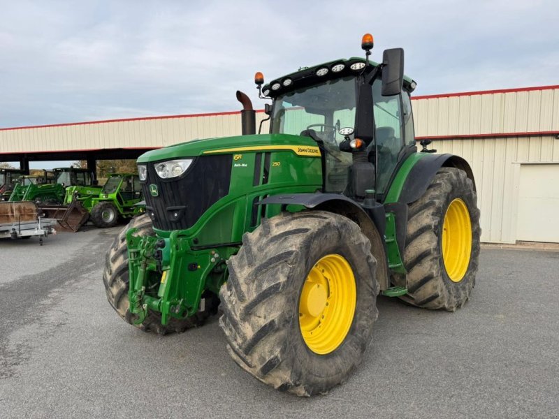 Traktor of the type John Deere 6R250 COMMANDPRO, Gebrauchtmaschine in GUERET (Picture 1)