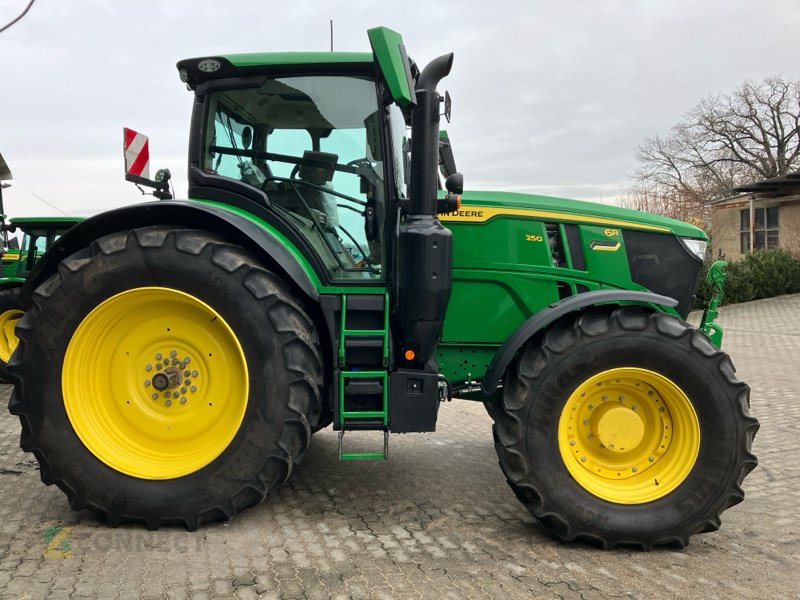 Traktor типа John Deere 6R250/FKH/CommandPro/PowerGard, Gebrauchtmaschine в Großenhain (Фотография 15)