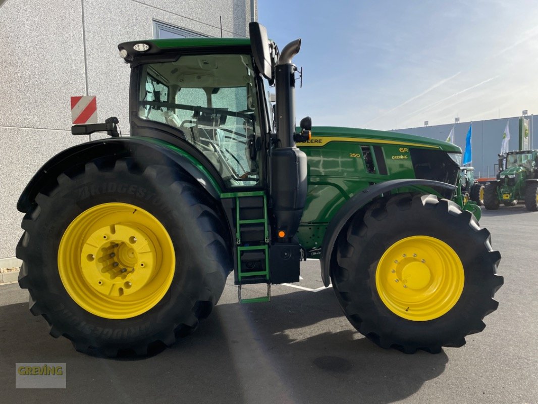 Traktor Türe ait John Deere 6R250 *Garantieverlängerung*, Gebrauchtmaschine içinde Euskirchen (resim 5)