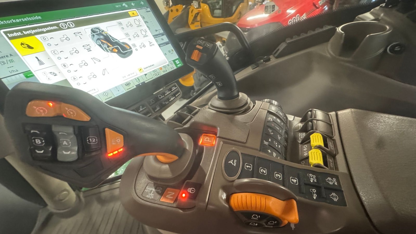 Traktor del tipo John Deere 6R250 KUN 1300 TIMER! GEN5 SKÆRM OG COMMANDPRO!, Gebrauchtmaschine In Nørager (Immagine 12)