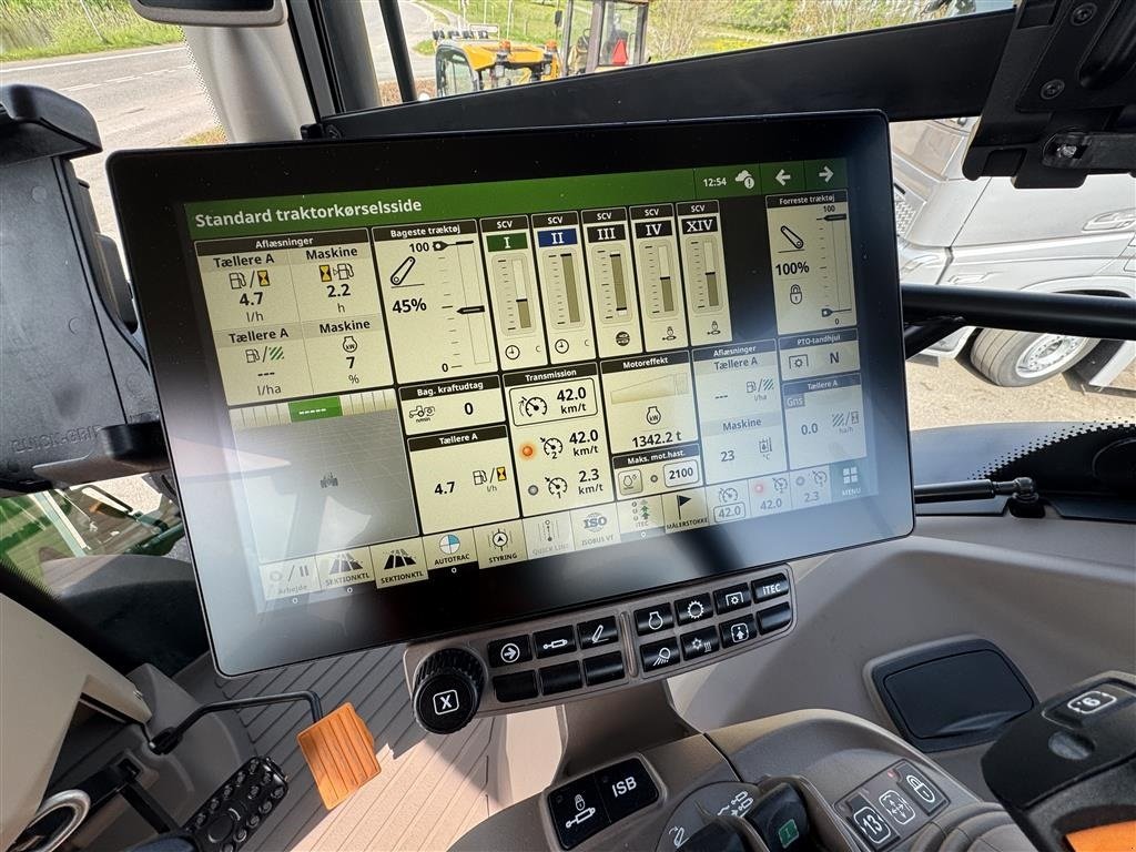 Traktor typu John Deere 6R250 KUN 1300 TIMER! MED FRONT PTO OG GEN5 SKÆRM!, Gebrauchtmaschine v Nørager (Obrázek 19)