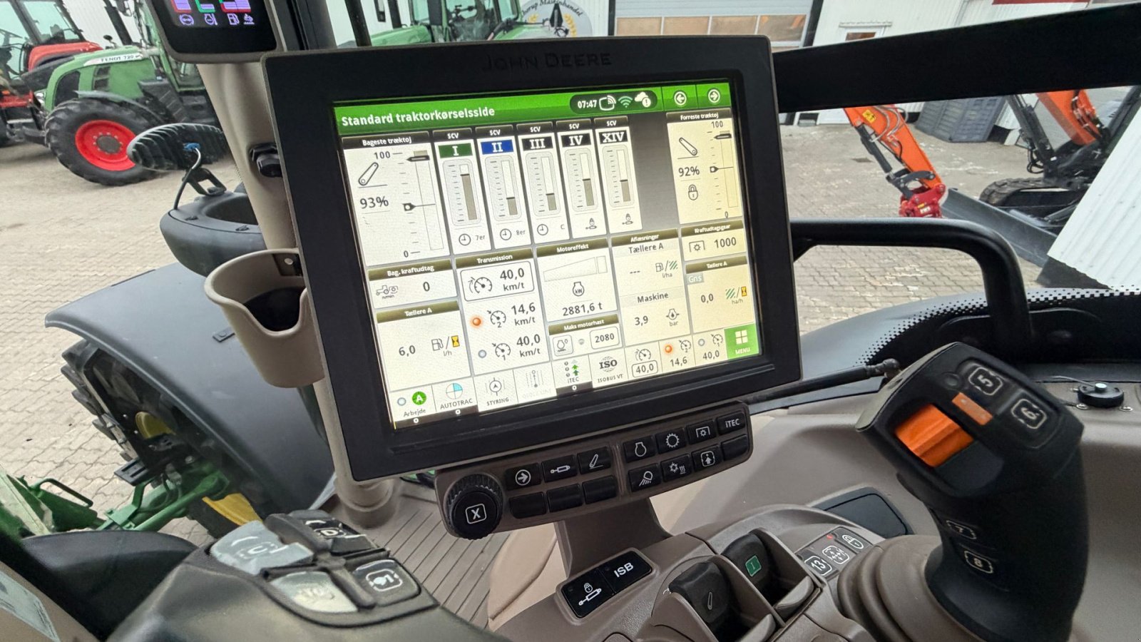 Traktor tip John Deere 6R250 KUN 2800 TIMER! MED FRONT PTO OG COMMANDPRO!, Gebrauchtmaschine in Nørager (Poză 19)