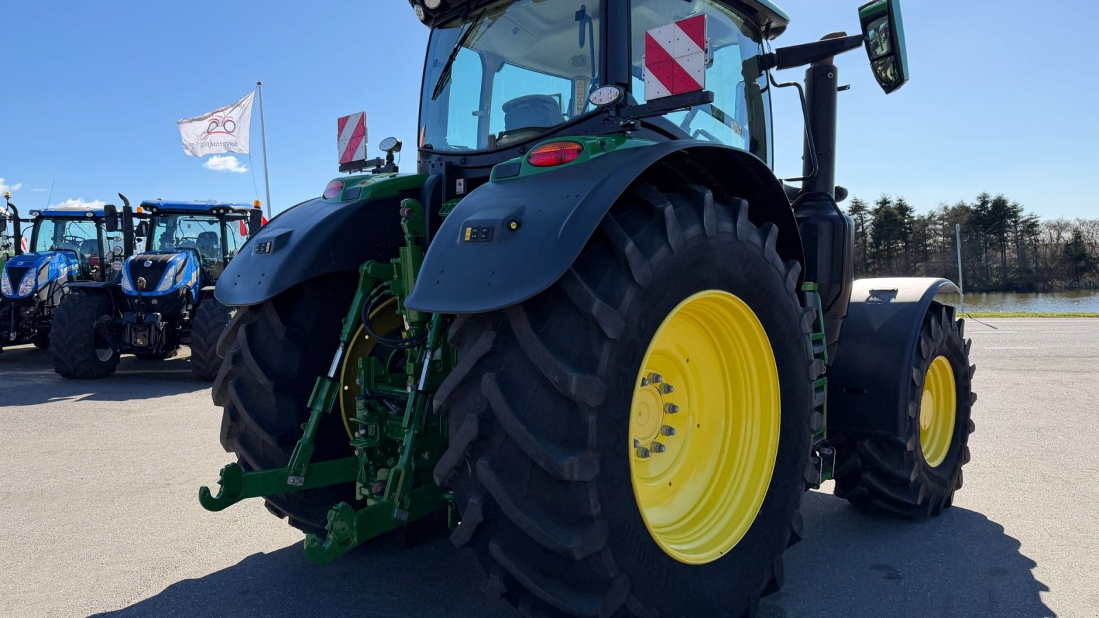 Traktor typu John Deere 6R250 KUN 2800 TIMER! MED FRONT PTO OG COMMANDPRO!, Gebrauchtmaschine v Nørager (Obrázek 11)