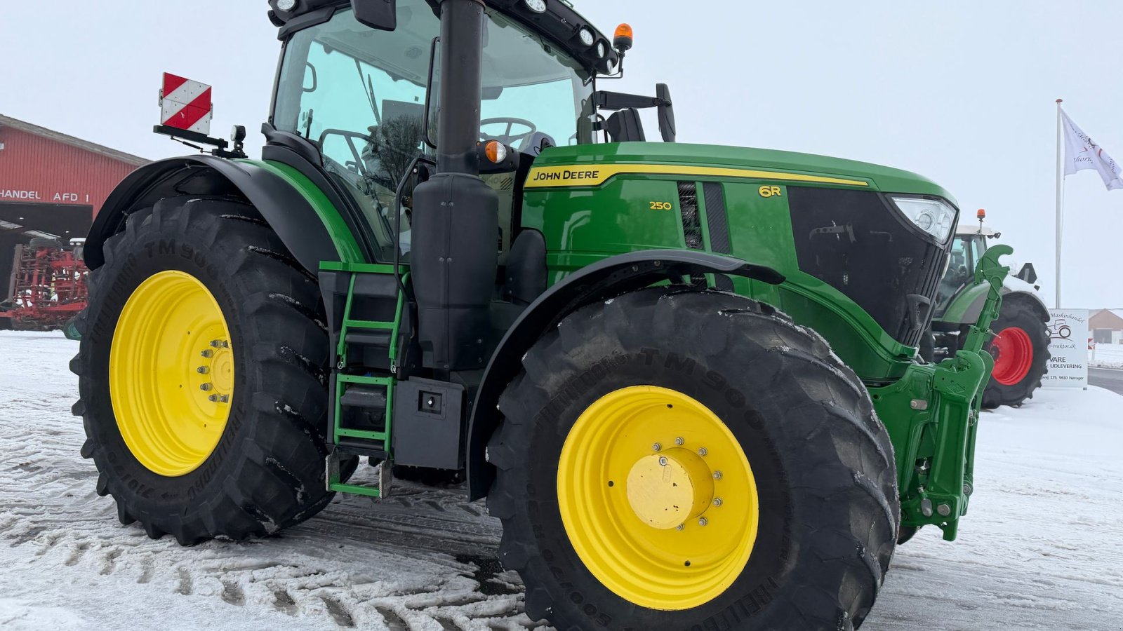 Traktor of the type John Deere 6R250 KUN 3900 TIMER!, Gebrauchtmaschine in Nørager (Picture 8)