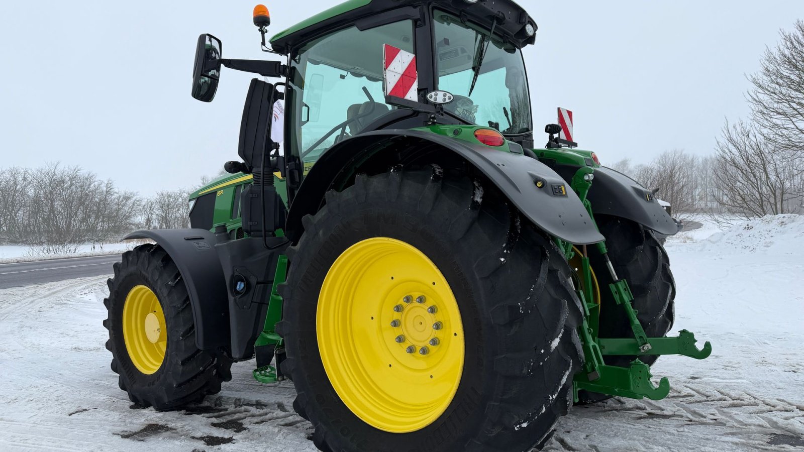 Traktor of the type John Deere 6R250 KUN 3900 TIMER!, Gebrauchtmaschine in Nørager (Picture 5)