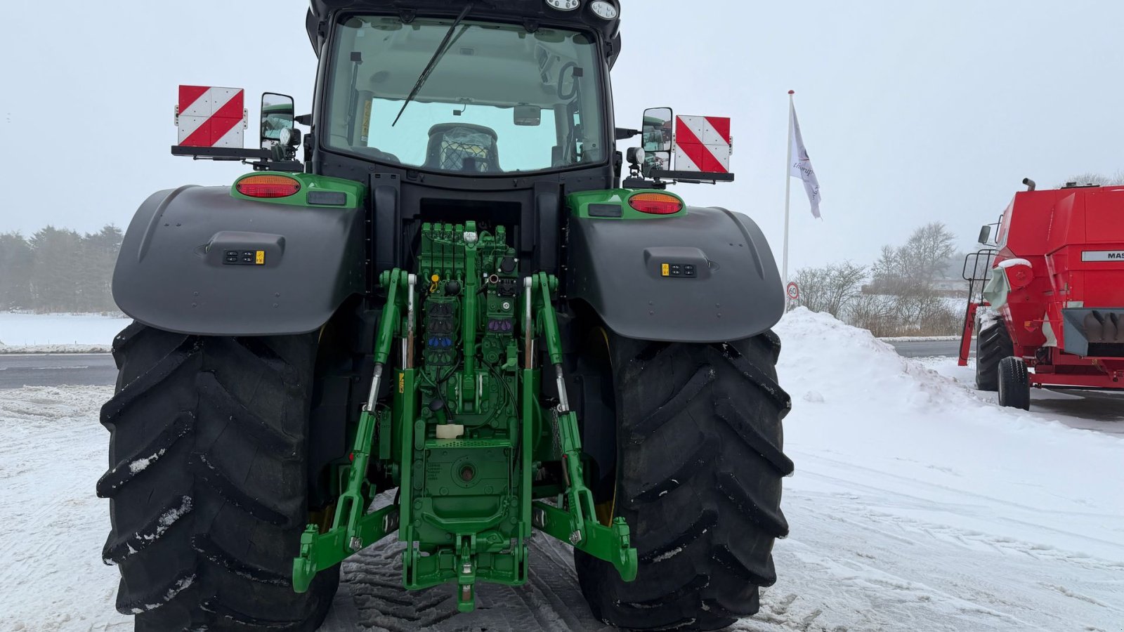 Traktor of the type John Deere 6R250 KUN 3900 TIMER!, Gebrauchtmaschine in Nørager (Picture 15)