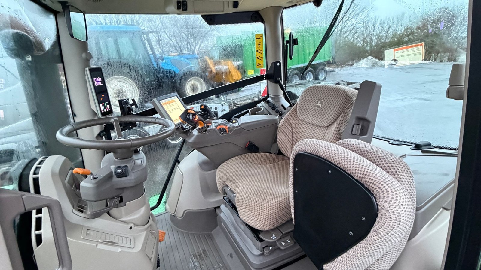 Traktor typu John Deere 6R250 KUN 4300 TIMER!, Gebrauchtmaschine v Nørager (Obrázek 14)