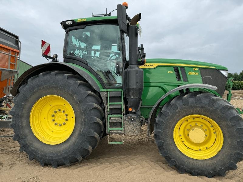 Traktor typu John Deere 6R250, Gebrauchtmaschine v Richebourg (Obrázek 7)