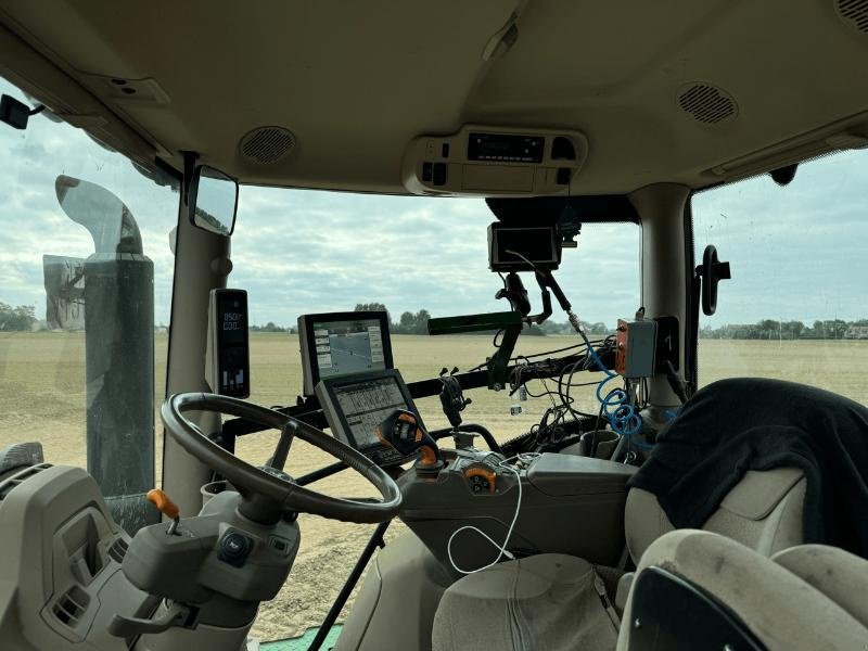 Traktor typu John Deere 6R250, Gebrauchtmaschine v Richebourg (Obrázek 4)