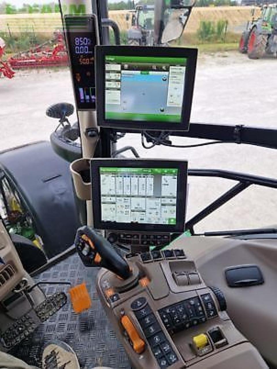 Traktor typu John Deere 6r250, Gebrauchtmaschine v MONFERRAN (Obrázek 11)